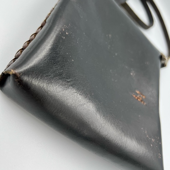 HANDMADE Leather Crossbody Bag - Picture 6 of 11